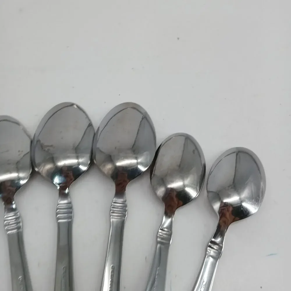 7X Spns Oneida Banbury Pattern Spoons Stainless Steel Flatware Table Teaspoons
